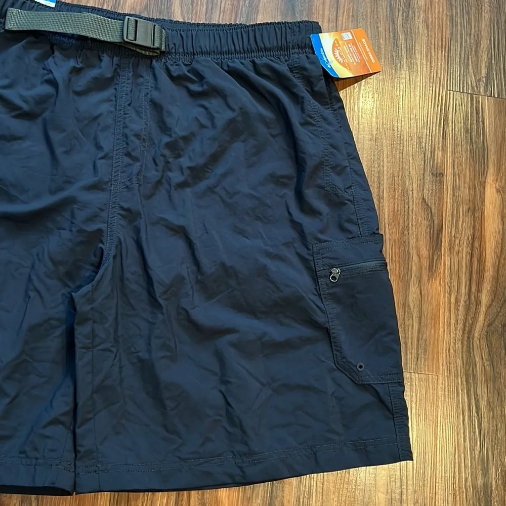 Columbia Omni Shade Relaxed Short, 9” - Picture 5 of 12
